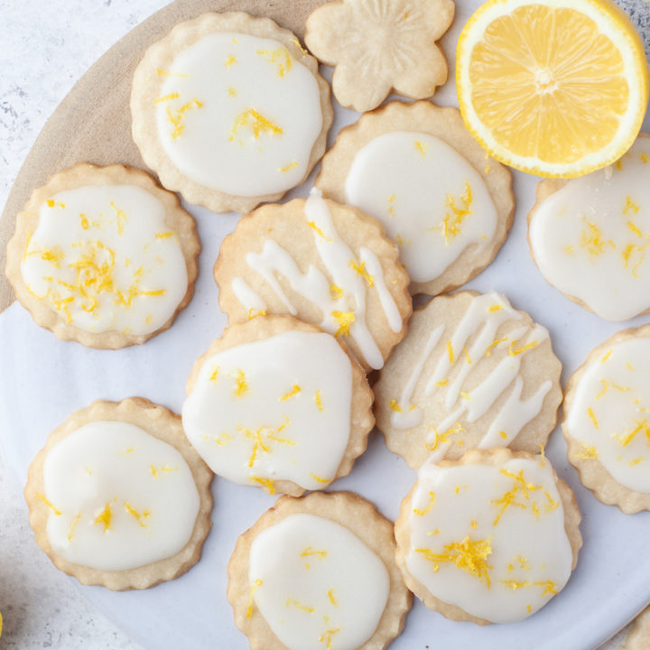 https://diycandy.com/wp-content/uploads/2023/08/lemon-shortbread-720x720.jpg