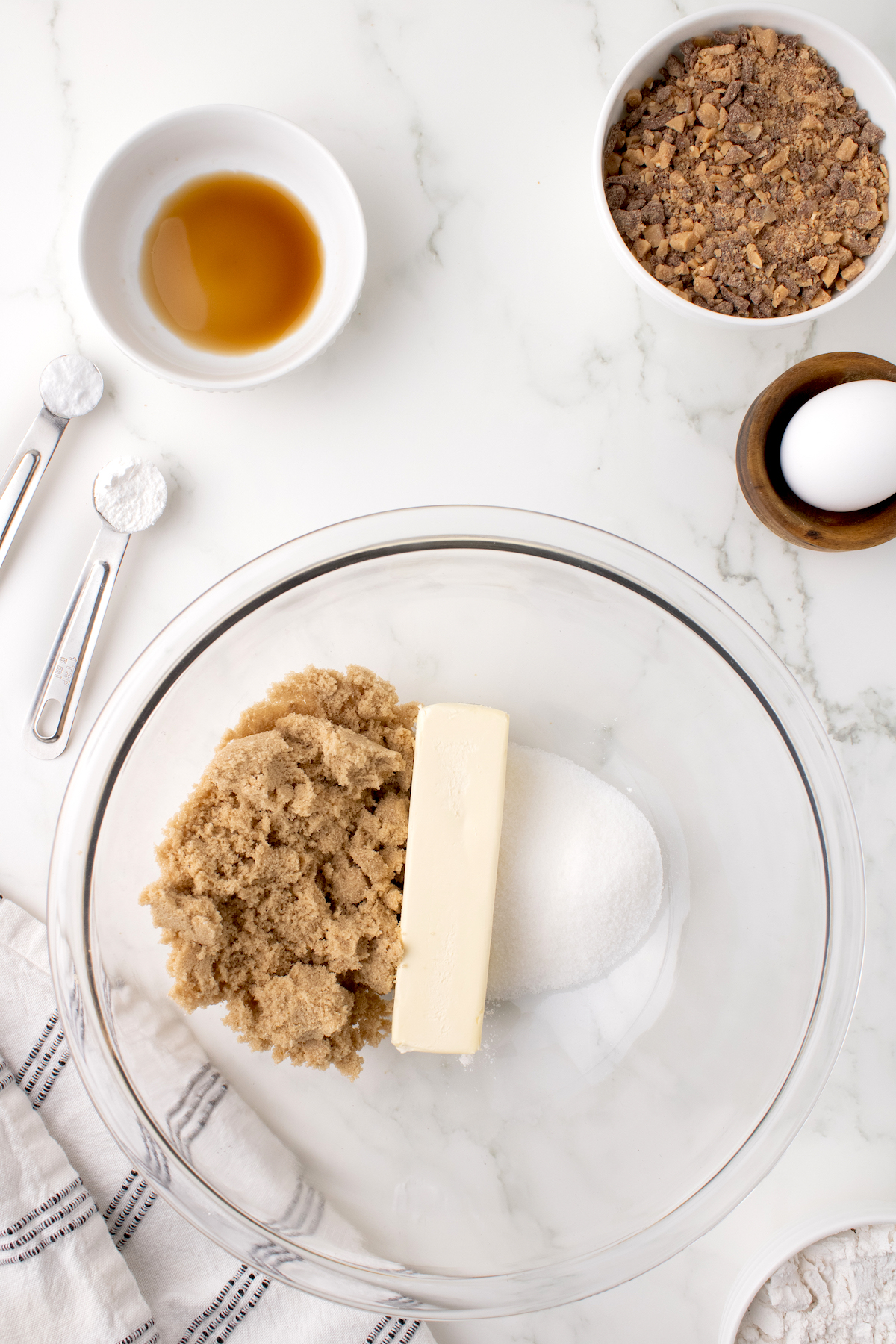 the butter, granulated sugar, and brown sugar together in a clear glass bowl
