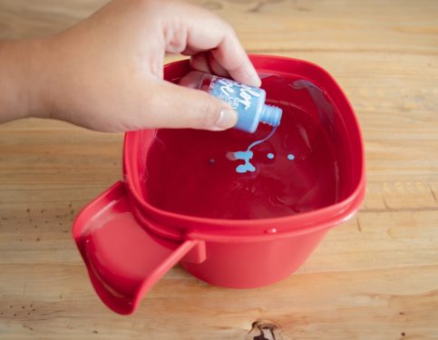 Add Nail Polish into Hot Water